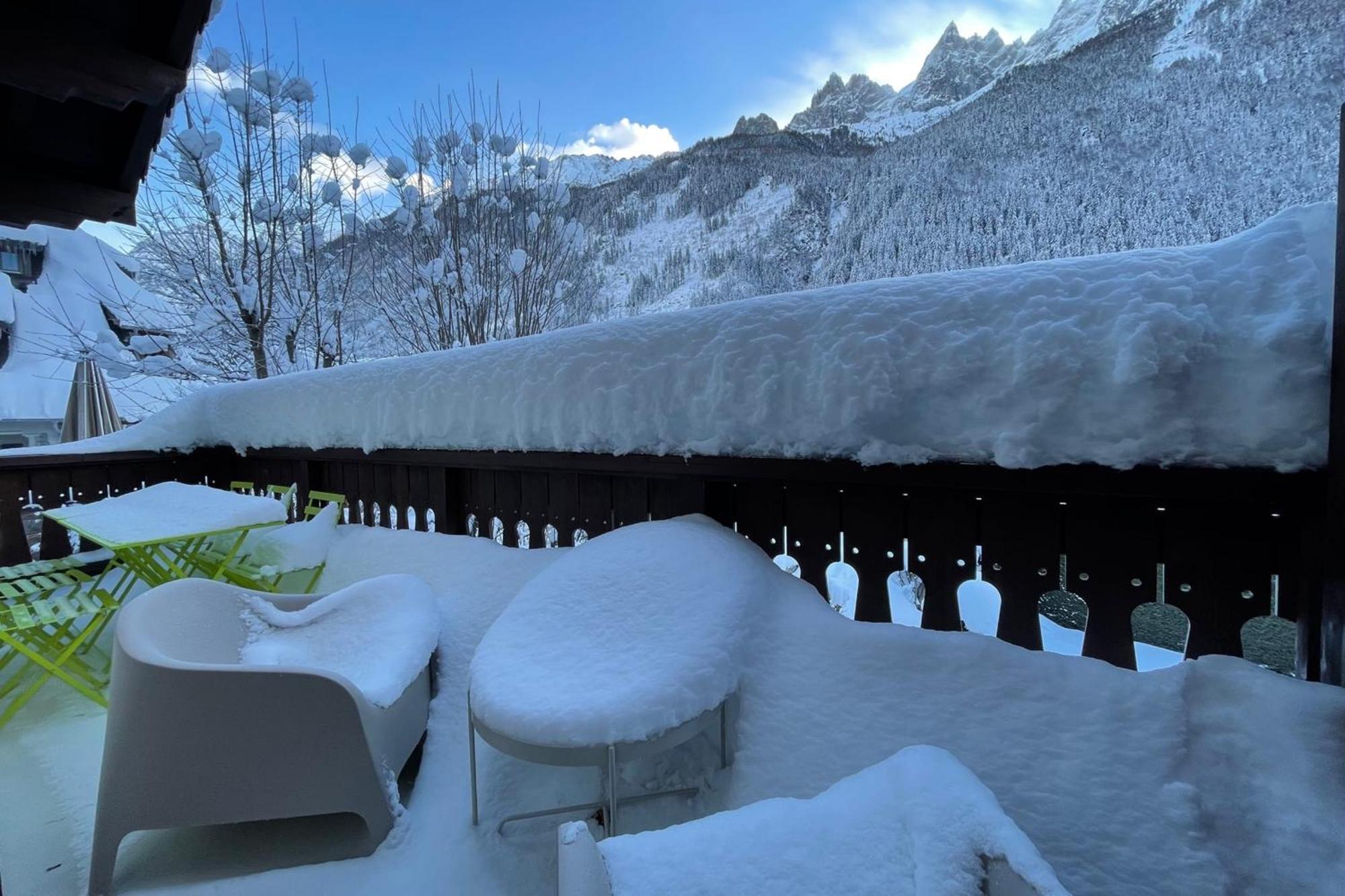 Mont Blanc View Apt In The Heart Of Chamonix Extérieur photo